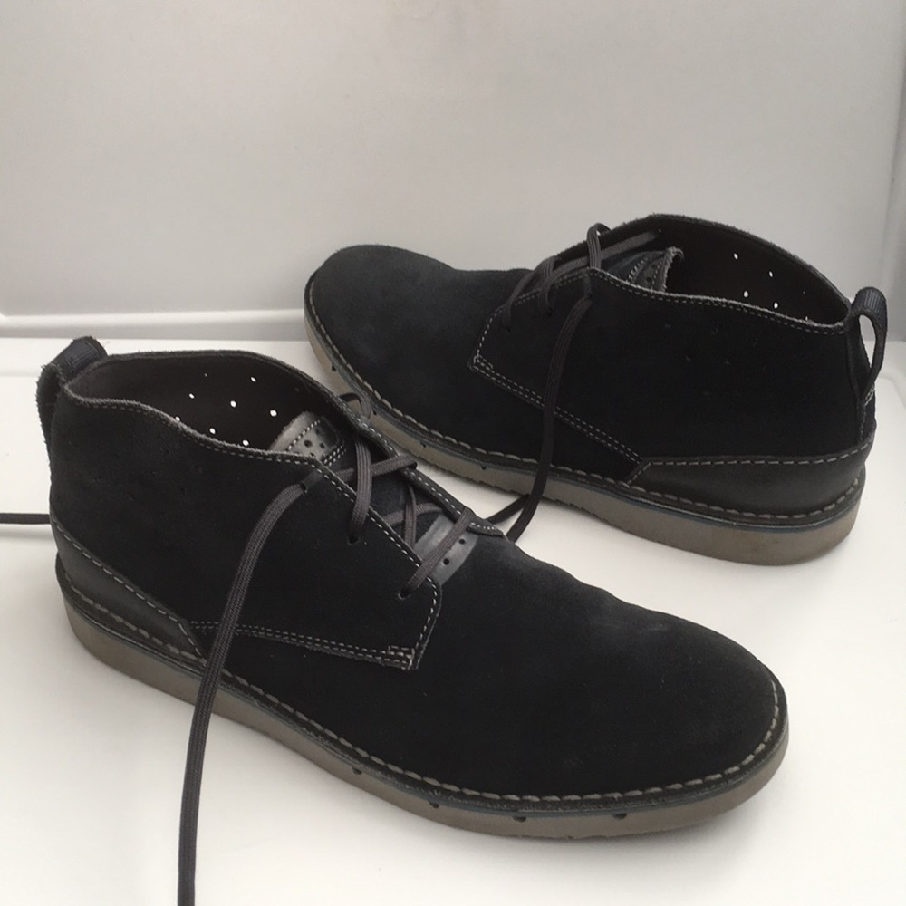 Clark’s Cushion Ortholite leather suede shoes